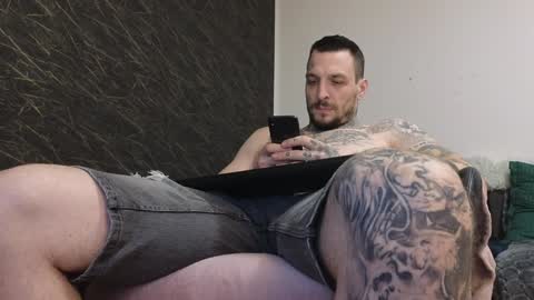 John online show from 01/09/25, 05:22