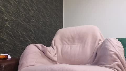 John online show from 01/12/25, 04:40