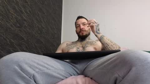 John online show from 02/13/25, 08:27