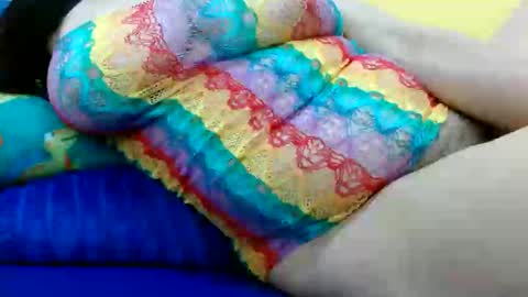 Snapshot of thebestpussyhairy chatting on 02/21/25, 06:29 Karla online show from 02/21/25, 06:29