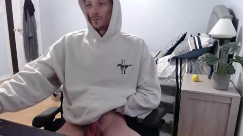 Snapshot of thebigbamboo26 chatting on 12/21/25, 03:30 thebigbamboo26 online show from 12/21/25, 03:30