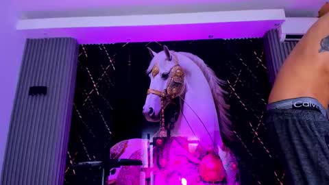 DEAN AND MARY online show from 02/04/26, 01:17