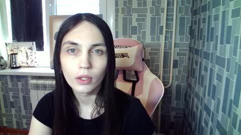 Snapshot of thebl4ckhearts chatting on 09/29/25, 09:47 Daria and Diana 3 online show from 09/29/25, 09:47