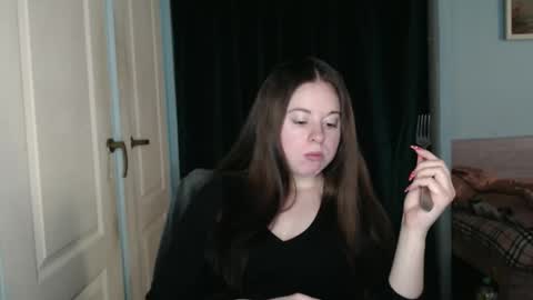 Snapshot of theblackdiamond194588 chatting on 05/25/26, 12:55 raissa online show from 05/25/26, 12:55