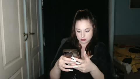 Snapshot of theblackdiamond194588 chatting on 06/28/26, 06:03 raissa online show from 06/28/26, 06:03