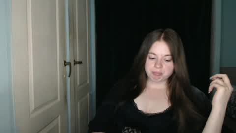 Snapshot of theblackdiamond194588 chatting on 07/16/26, 01:50 raissa online show from 07/16/26, 01:50