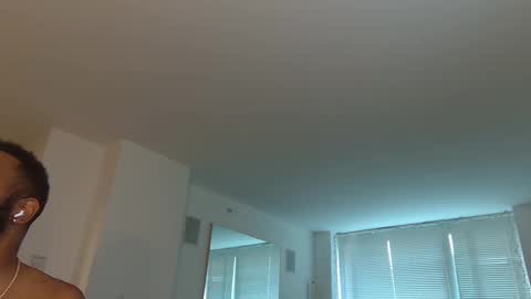 Snapshot of theblacklordmaster chatting on 10/07/25, 03:53 theblacklordmaster online show from 10/07/25, 03:53