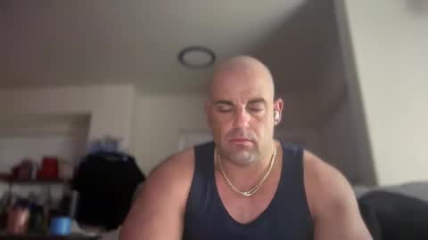 Snapshot of thebuzz777 chatting on 03/08/25, 11:37 theBuzz777 online show from 03/08/25, 11:37