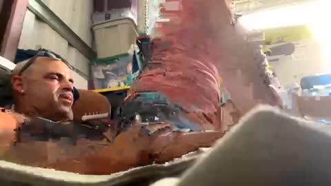 Snapshot of thebuzz777 chatting on 09/20/25, 08:43 theBuzz777 online show from 09/20/25, 08:43