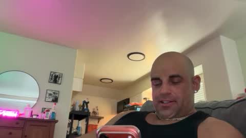 Snapshot of thebuzz777 chatting on 11/02/25, 03:58 theBuzz777 online show from 11/02/25, 03:58