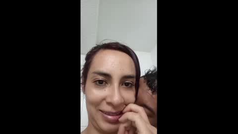 Snapshot of thecrazy_couple chatting on 01/12/25, 06:27 Amber online show from 01/12/25, 06:27