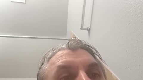 Snapshot of thecuntfessor chatting on 12/21/25, 01:07 thecuntfessor online show from 12/21/25, 01:07