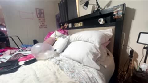 Snapshot of thedaddyest chatting on 02/25/26, 04:27 thedaddyest online show from 02/25/26, 04:27