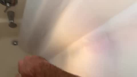 Snapshot of thedarklover102 chatting on 02/05/25, 11:39 Darklover online show from 02/05/25, 11:39