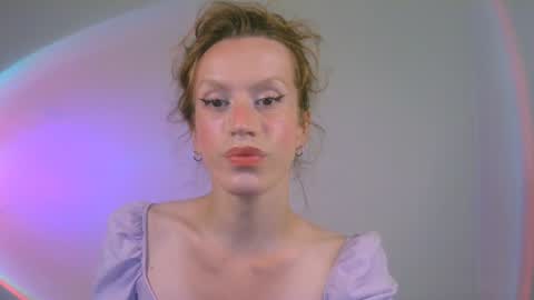 Snapshot of thedollxxxperience chatting on 12/06/24, 03:00 Yolanda online show from 12/06/24, 03:00