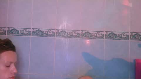 Snapshot of thedollxxxperience chatting on 12/11/24, 10:06 Yolanda online show from 12/11/24, 10:06