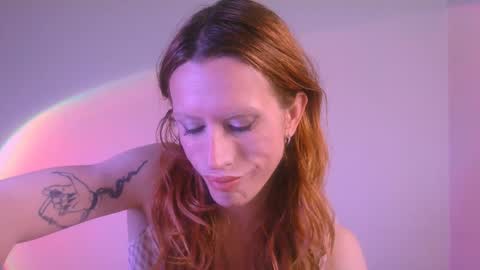 Snapshot of thedollxxxperience chatting on 12/28/24, 05:14 Yolanda online show from 12/28/24, 05:14