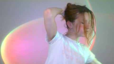 Snapshot of thedollxxxperience chatting on 01/19/25, 07:04 Yolanda online show from 01/19/25, 07:04