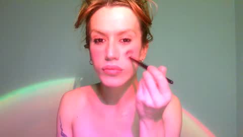 Snapshot of thedollxxxperience chatting on 02/03/25, 08:13 Yolanda online show from 02/03/25, 08:13