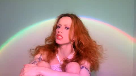 Snapshot of thedollxxxperience chatting on 02/18/25, 09:09 Yolanda online show from 02/18/25, 09:09