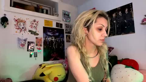 KIng Venus online show from 12/22/24, 03:00