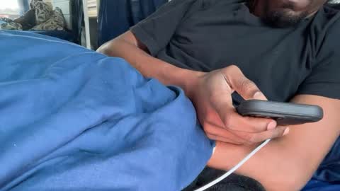 Snapshot of theeshooterr chatting on 12/26/24, 08:21 theeshooterr online show from 12/26/24, 08:21