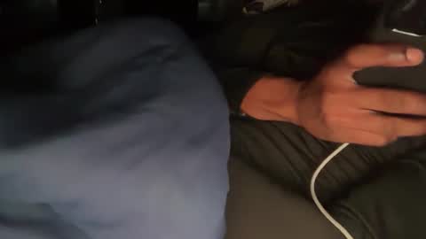 Snapshot of theeshooterr chatting on 01/25/25, 10:18 theeshooterr online show from 01/25/25, 10:18