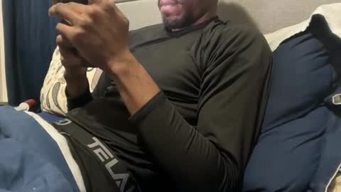 Snapshot of theeshooterr chatting on 02/03/25, 10:32 theeshooterr online show from 02/03/25, 10:32