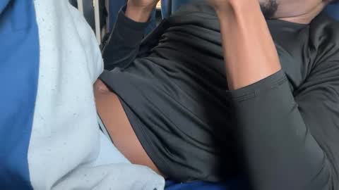 Snapshot of theeshooterr chatting on 02/10/25, 06:03 theeshooterr online show from 02/10/25, 06:03