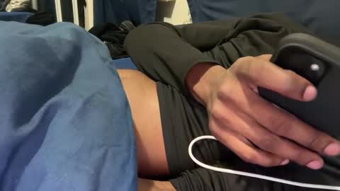 Snapshot of theeshooterr chatting on 02/11/25, 12:06 theeshooterr online show from 02/11/25, 12:06