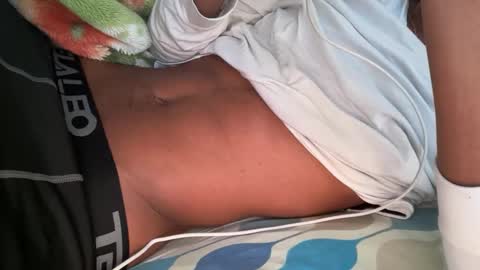 Snapshot of theeshooterr chatting on 03/10/25, 01:10 theeshooterr online show from 03/10/25, 01:10