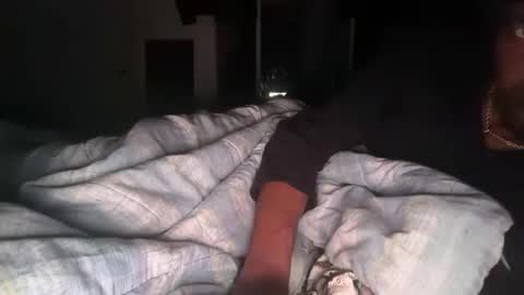 Snapshot of theeshooterr chatting on 10/21/25, 08:48 theeshooterr online show from 10/21/25, 08:48