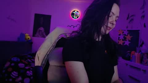 TheFarmergirl online show from 02/18/26, 05:14