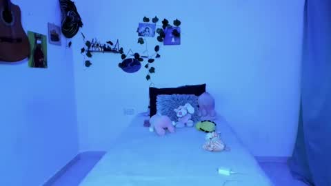 Ariamapola88 online show from 09/15/25, 11:05