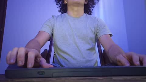 Snapshot of thefetishlord chatting on 12/03/24, 07:11 Seb online show from 12/03/24, 07:11