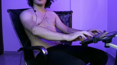 Snapshot of thefetishlord chatting on 01/02/25, 11:20 Seb online show from 01/02/25, 11:20