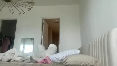 Alyssa Rhoades online show from 07/18/26, 04:55