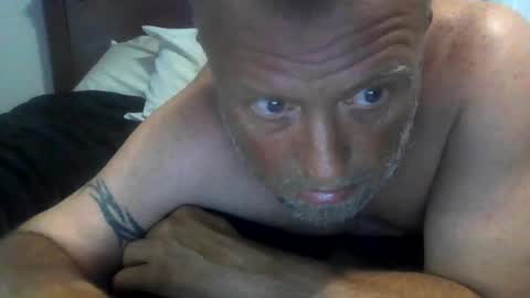 Snapshot of theflirtinsquirts chatting on 06/17/26, 08:32 EthicalNightOps online show from 06/17/26, 08:32