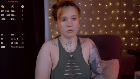 Moon online show from 02/21/26, 06:03