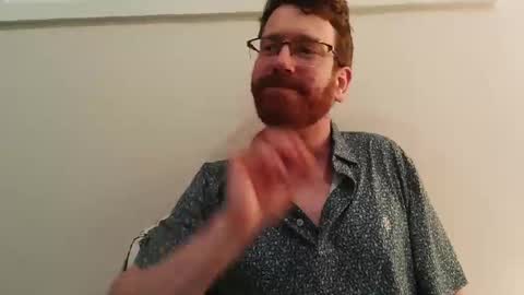 Snapshot of thefunofit chatting on 12/19/25, 05:36 thefunofit online show from 12/19/25, 05:36