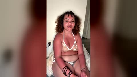 thegialana online show from 03/10/26, 02:27