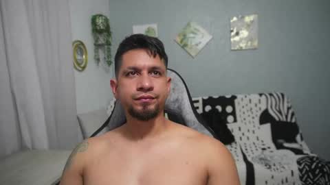 Snapshot of thegianni chatting on 10/07/25, 03:25 Marcelo online show from 10/07/25, 03:25