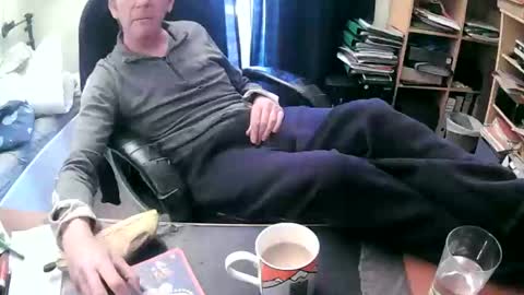 Snapshot of thegoodteacher54 chatting on 04/02/26, 04:15 paul online show from 04/02/26, 04:15