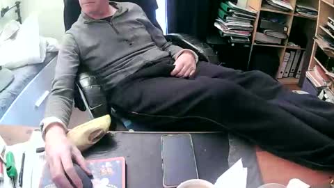 Snapshot of thegoodteacher54 chatting on 04/05/26, 03:53 paul online show from 04/05/26, 03:53