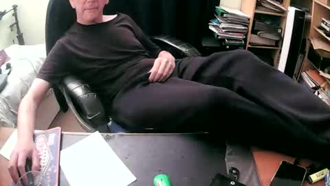 Snapshot of thegoodteacher54 chatting on 05/14/26, 04:36 paul online show from 05/14/26, 04:36