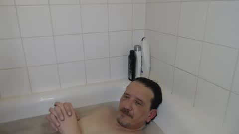 Green online show from 01/07/26, 06:10