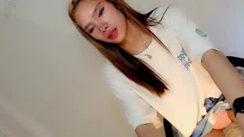 Snapshot of thehornygirl_laisa chatting on 01/15/25, 06:08 laisa online show from 01/15/25, 06:08