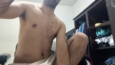 Snapshot of thehousedog chatting on 02/11/25, 09:20 thehousedog online show from 02/11/25, 09:20