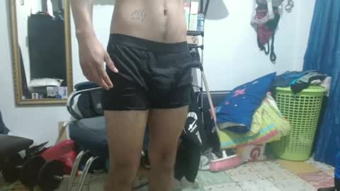 Snapshot of thehousedog chatting on 03/05/25, 12:11 thehousedog online show from 03/05/25, 12:11