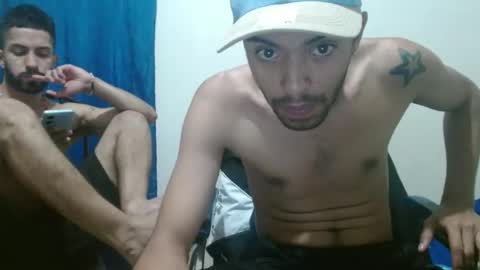 Snapshot of thehousedog chatting on 03/05/25, 03:18 thehousedog online show from 03/05/25, 03:18